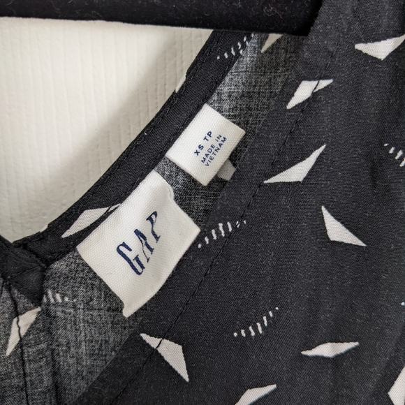 Gap Dress - Black and White Pattern - Picture 3 of 3